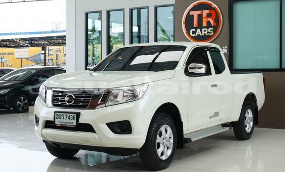 ซื้อ รถมือสอง Nissan Navara ขาว รถยนต์ ใน %{เมือง} ใน กรุงเทพมหานคร