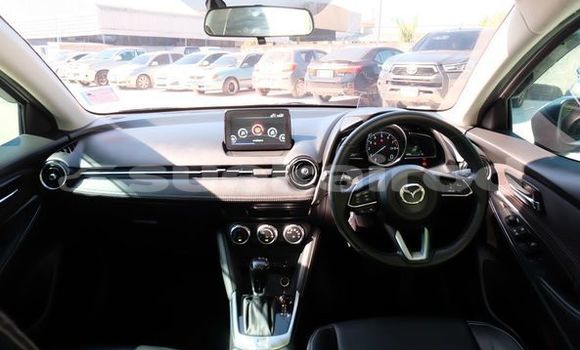 ซื้อ รถมือสอง Mazda Mazda 2 ขาว รถยนต์ ใน %{เมือง} ใน กรุงเทพมหานคร ซื้อ รถมือสอง Mazda Mazda 2 ขาว รถยนต์ ใน %{เมือง} ใน กรุงเทพมหานคร