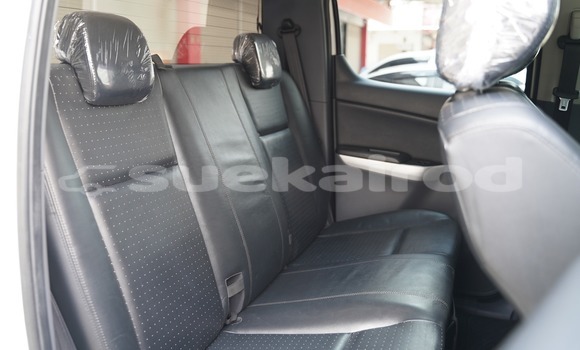 Buy Used Mazda BT-50 White Car in Bangkok in Bangkok Buy Used Mazda BT-50 White Car in Bangkok in Bangkok