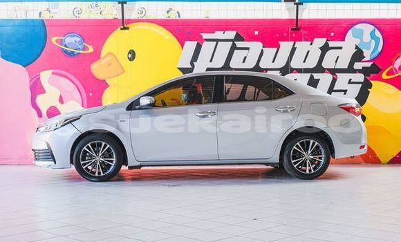 Buy Used Toyota Altis Silver Car in Bangkok in Bangkok Buy Used Toyota Altis Silver Car in Bangkok in Bangkok