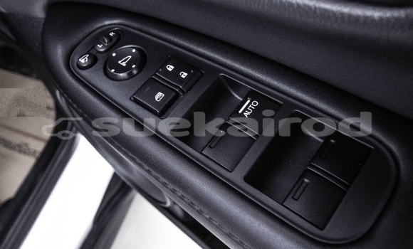 Buy Used Honda HR–V Silver Car in Bangkok in Bangkok Buy Used Honda HR–V Silver Car in Bangkok in Bangkok