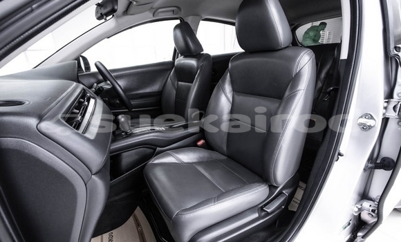 Buy Used Honda HR–V Silver Car in Bangkok in Bangkok Buy Used Honda HR–V Silver Car in Bangkok in Bangkok