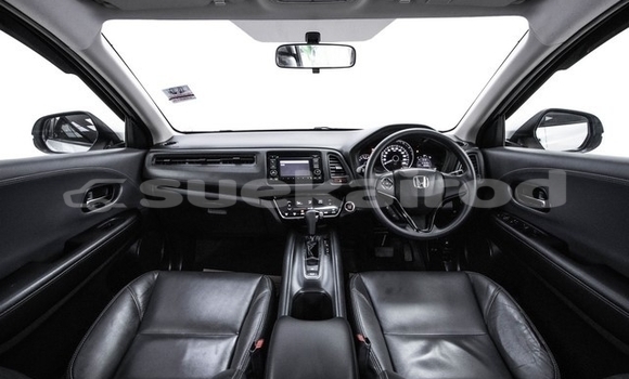 Buy Used Honda HR–V Silver Car in Bangkok in Bangkok Buy Used Honda HR–V Silver Car in Bangkok in Bangkok