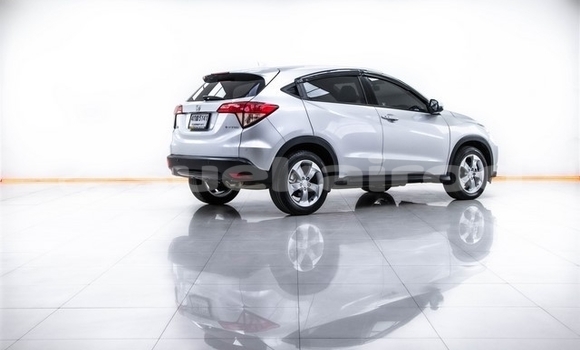 Buy Used Honda HR–V Silver Car in Bangkok in Bangkok Buy Used Honda HR–V Silver Car in Bangkok in Bangkok