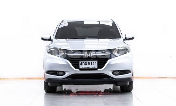 Buy Used Honda HR–V Silver Car in Bangkok in Bangkok Buy Used Honda HR–V Silver Car in Bangkok in Bangkok