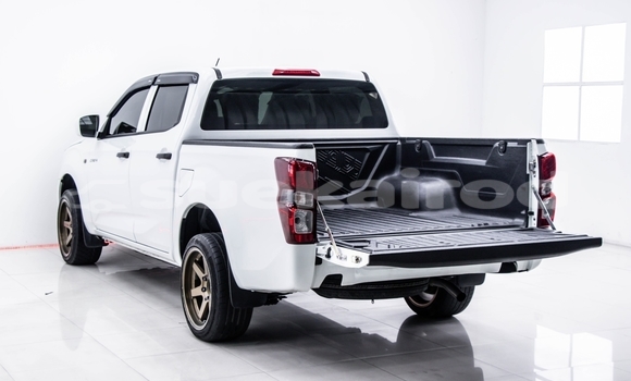 ซื้อ รถมือสอง Isuzu D-Max ขาว รถยนต์ ใน %{เมือง} ใน กรุงเทพมหานคร ซื้อ รถมือสอง Isuzu D-Max ขาว รถยนต์ ใน %{เมือง} ใน กรุงเทพมหานคร