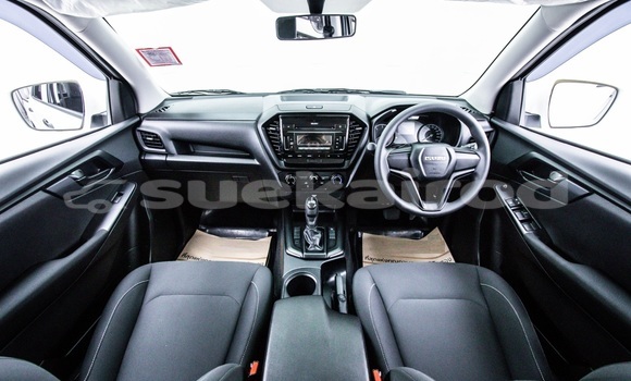 ซื้อ รถมือสอง Isuzu D-Max ขาว รถยนต์ ใน %{เมือง} ใน กรุงเทพมหานคร ซื้อ รถมือสอง Isuzu D-Max ขาว รถยนต์ ใน %{เมือง} ใน กรุงเทพมหานคร