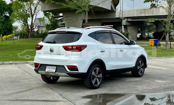 Buy Used MG ZS White Car in Bangkok in Bangkok Buy Used MG ZS White Car in Bangkok in Bangkok