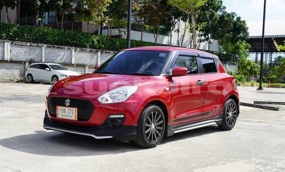 ซื้อ รถมือสอง Suzuki Swift สีแดง รถยนต์ ใน %{เมือง} ใน กรุงเทพมหานคร