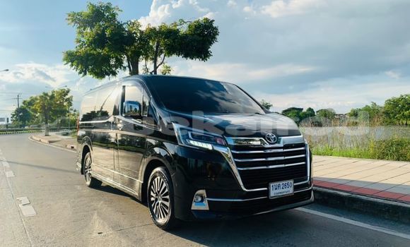 ซื้อ รถมือสอง Toyota Crown Majesta สีดำ รถยนต์ ใน %{เมือง} ใน กรุงเทพมหานคร ซื้อ รถมือสอง Toyota Crown Majesta สีดำ รถยนต์ ใน %{เมือง} ใน กรุงเทพมหานคร