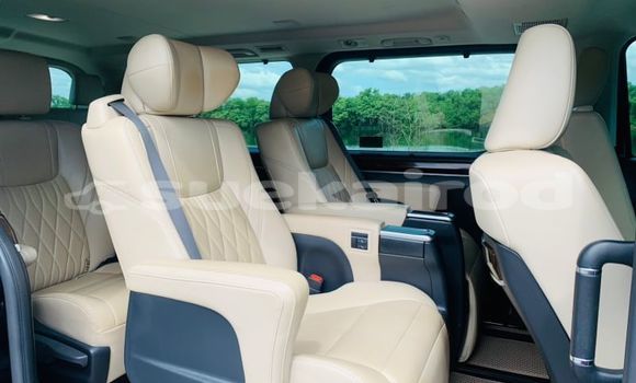 ซื้อ รถมือสอง Toyota Crown Majesta สีดำ รถยนต์ ใน %{เมือง} ใน กรุงเทพมหานคร ซื้อ รถมือสอง Toyota Crown Majesta สีดำ รถยนต์ ใน %{เมือง} ใน กรุงเทพมหานคร