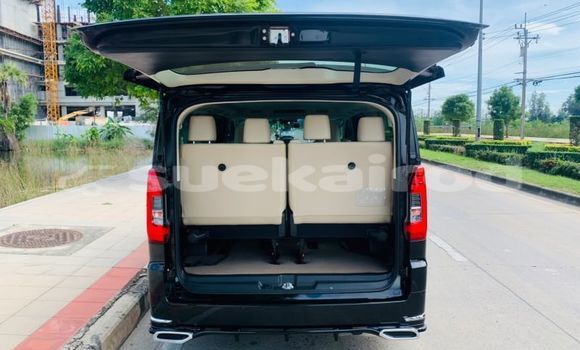 ซื้อ รถมือสอง Toyota Crown Majesta สีดำ รถยนต์ ใน %{เมือง} ใน กรุงเทพมหานคร ซื้อ รถมือสอง Toyota Crown Majesta สีดำ รถยนต์ ใน %{เมือง} ใน กรุงเทพมหานคร