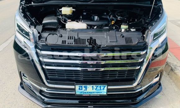 ซื้อ รถมือสอง Toyota Crown Majesta สีดำ รถยนต์ ใน %{เมือง} ใน กรุงเทพมหานคร ซื้อ รถมือสอง Toyota Crown Majesta สีดำ รถยนต์ ใน %{เมือง} ใน กรุงเทพมหานคร