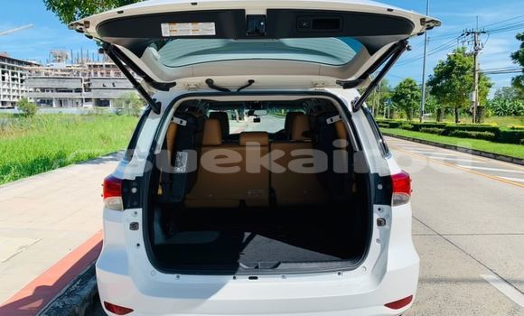 ซื้อ รถมือสอง Toyota Fortuner ขาว รถยนต์ ใน %{เมือง} ใน กรุงเทพมหานคร ซื้อ รถมือสอง Toyota Fortuner ขาว รถยนต์ ใน %{เมือง} ใน กรุงเทพมหานคร