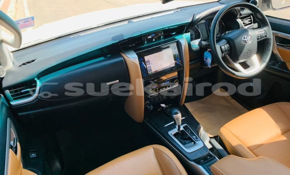 ซื้อ รถมือสอง Toyota Fortuner ขาว รถยนต์ ใน %{เมือง} ใน กรุงเทพมหานคร ซื้อ รถมือสอง Toyota Fortuner ขาว รถยนต์ ใน %{เมือง} ใน กรุงเทพมหานคร