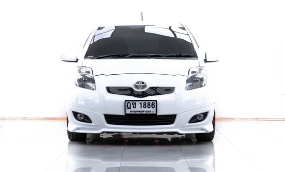 ซื้อ รถมือสอง Toyota Yaris ขาว รถยนต์ ใน %{เมือง} ใน กรุงเทพมหานคร ซื้อ รถมือสอง Toyota Yaris ขาว รถยนต์ ใน %{เมือง} ใน กรุงเทพมหานคร