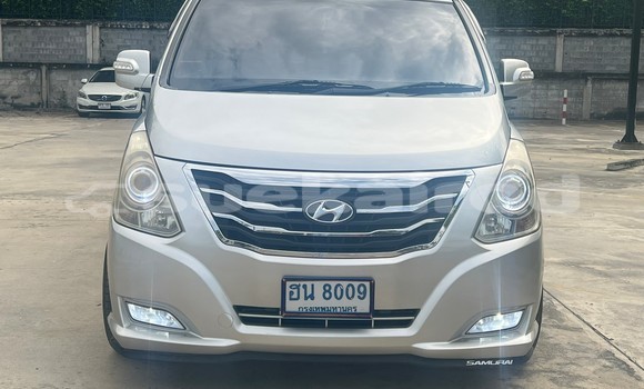 Buy Used Hyundai H1 Other Car in Bangkok in Bangkok Buy Used Hyundai H1 Other Car in Bangkok in Bangkok
