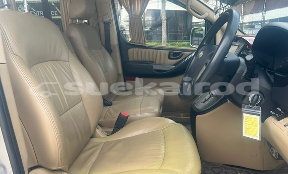 Buy Used Hyundai H1 Other Car in Bangkok in Bangkok Buy Used Hyundai H1 Other Car in Bangkok in Bangkok