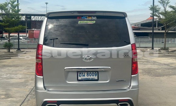 Buy Used Hyundai H1 Other Car in Bangkok in Bangkok Buy Used Hyundai H1 Other Car in Bangkok in Bangkok