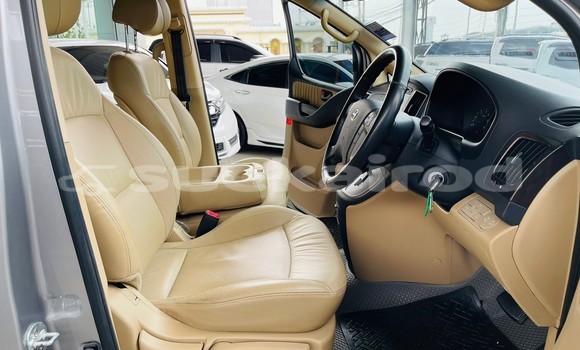 Buy Used Hyundai H1 Other Car in Bangkok in Bangkok Buy Used Hyundai H1 Other Car in Bangkok in Bangkok