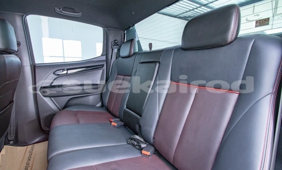 ซื้อ รถมือสอง Isuzu D–MAX สีดำ รถยนต์ ใน %{เมือง} ใน กรุงเทพมหานคร ซื้อ รถมือสอง Isuzu D–MAX สีดำ รถยนต์ ใน %{เมือง} ใน กรุงเทพมหานคร