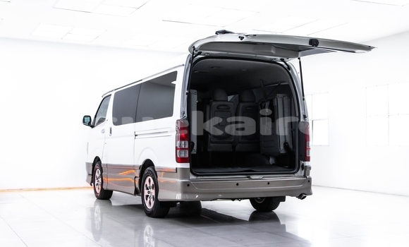 ซื้อ รถมือสอง Toyota Ventury อื่น ๆ รถยนต์ ใน %{เมือง} ใน กรุงเทพมหานคร ซื้อ รถมือสอง Toyota Ventury อื่น ๆ รถยนต์ ใน %{เมือง} ใน กรุงเทพมหานคร