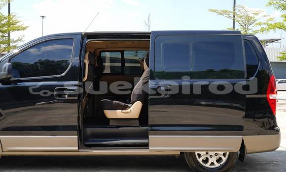 ซื้อ รถมือสอง Hyundai H1 สีดำ รถยนต์ ใน %{เมือง} ใน กรุงเทพมหานคร ซื้อ รถมือสอง Hyundai H1 สีดำ รถยนต์ ใน %{เมือง} ใน กรุงเทพมหานคร