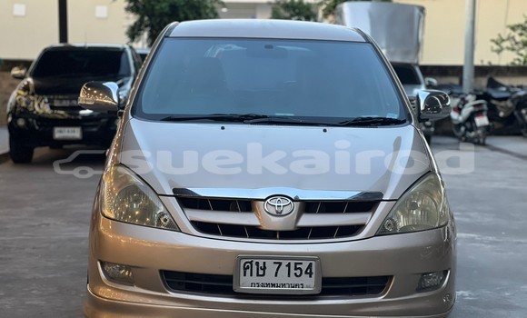 Buy Used Toyota Innova Brown Car in Bangkok in Bangkok Buy Used Toyota Innova Brown Car in Bangkok in Bangkok