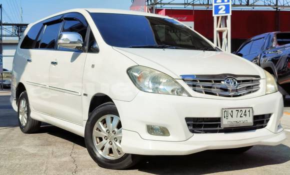 Buy Used Toyota Innova White Car in Bangkok in Bangkok Buy Used Toyota Innova White Car in Bangkok in Bangkok