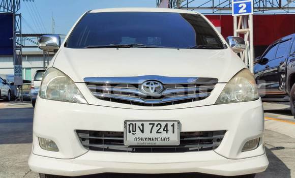 Buy Used Toyota Innova White Car in Bangkok in Bangkok Buy Used Toyota Innova White Car in Bangkok in Bangkok