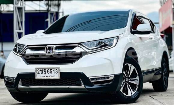 Buy Used Honda CR–V White Car in Bangkok in Bangkok