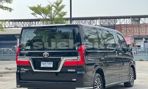 Buy Used Toyota Matrix Black Car in Bangkok in Bangkok Buy Used Toyota Matrix Black Car in Bangkok in Bangkok
