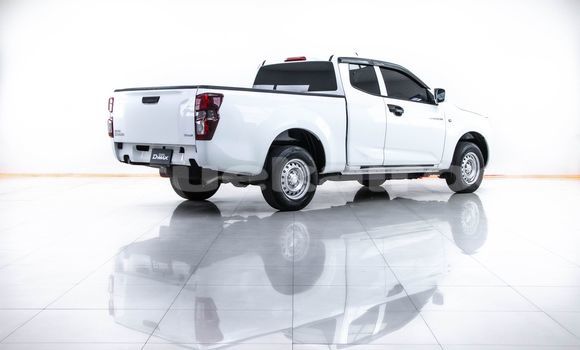 ซื้อ รถมือสอง Isuzu D-Max ขาว รถยนต์ ใน %{เมือง} ใน กรุงเทพมหานคร ซื้อ รถมือสอง Isuzu D-Max ขาว รถยนต์ ใน %{เมือง} ใน กรุงเทพมหานคร