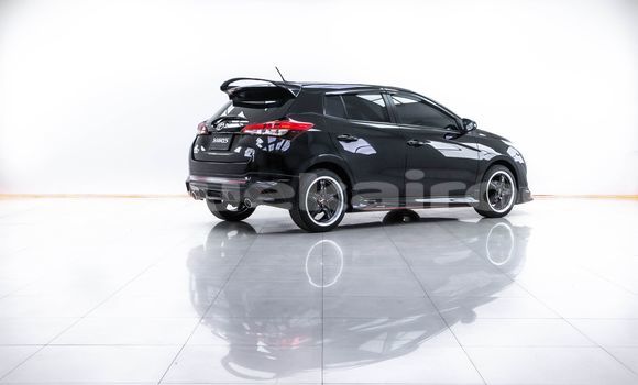 ซื้อ รถมือสอง Toyota Yaris สีดำ รถยนต์ ใน %{เมือง} ใน กรุงเทพมหานคร ซื้อ รถมือสอง Toyota Yaris สีดำ รถยนต์ ใน %{เมือง} ใน กรุงเทพมหานคร