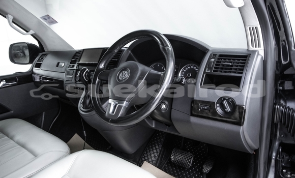 Buy Used Volkswagen Caravelle Black Car in Bangkok in Bangkok Buy Used Volkswagen Caravelle Black Car in Bangkok in Bangkok