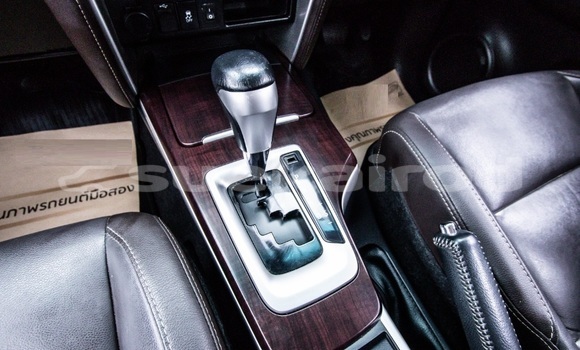 ซื้อ รถมือสอง Toyota Fortuner สีน้ำตาล รถยนต์ ใน %{เมือง} ใน กรุงเทพมหานคร ซื้อ รถมือสอง Toyota Fortuner สีน้ำตาล รถยนต์ ใน %{เมือง} ใน กรุงเทพมหานคร