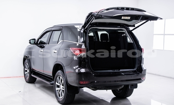 ซื้อ รถมือสอง Toyota Fortuner สีน้ำตาล รถยนต์ ใน %{เมือง} ใน กรุงเทพมหานคร ซื้อ รถมือสอง Toyota Fortuner สีน้ำตาล รถยนต์ ใน %{เมือง} ใน กรุงเทพมหานคร