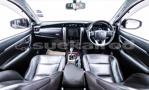 ซื้อ รถมือสอง Toyota Fortuner สีน้ำตาล รถยนต์ ใน %{เมือง} ใน กรุงเทพมหานคร ซื้อ รถมือสอง Toyota Fortuner สีน้ำตาล รถยนต์ ใน %{เมือง} ใน กรุงเทพมหานคร