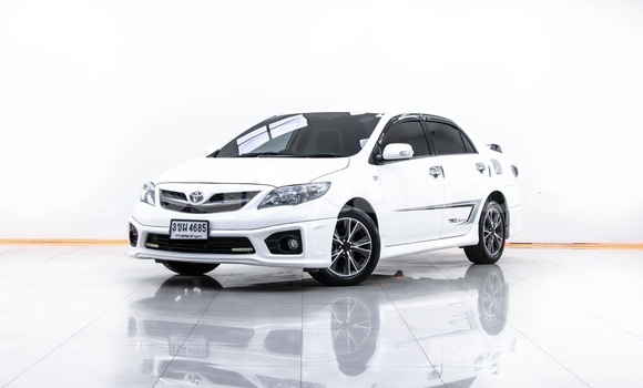 Buy Used Toyota Altis White Car in Bangkok in Bangkok