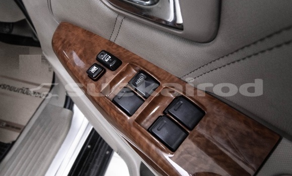 Buy Used Toyota Fortuner Silver Car in Bangkok in Bangkok Buy Used Toyota Fortuner Silver Car in Bangkok in Bangkok