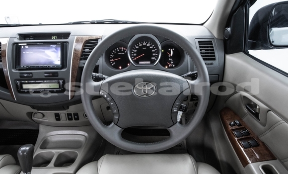 Buy Used Toyota Fortuner Silver Car in Bangkok in Bangkok Buy Used Toyota Fortuner Silver Car in Bangkok in Bangkok