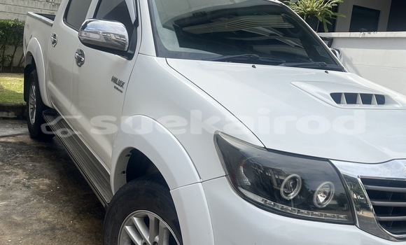 Buy Used Toyota DA White Truck in Nong Bua Lam Phu in Nong Bua Lam Phu Buy Used Toyota DA White Truck in Nong Bua Lam Phu in Nong Bua Lam Phu