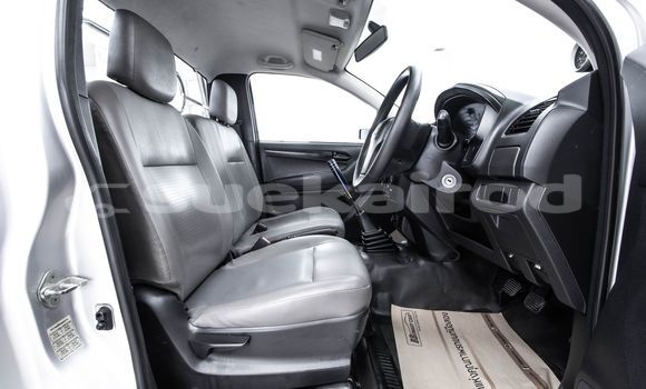 Buy Used Isuzu D-Max Silver Car in Bangkok in Bangkok Buy Used Isuzu D-Max Silver Car in Bangkok in Bangkok