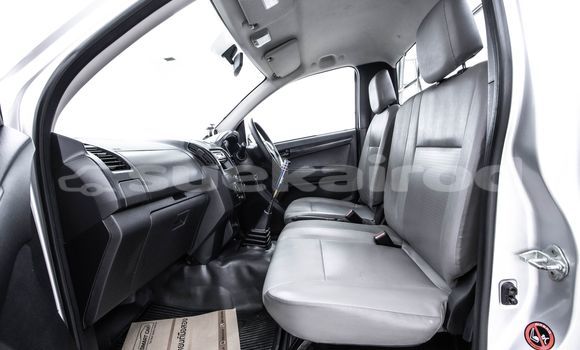 Buy Used Isuzu D-Max Silver Car in Bangkok in Bangkok Buy Used Isuzu D-Max Silver Car in Bangkok in Bangkok