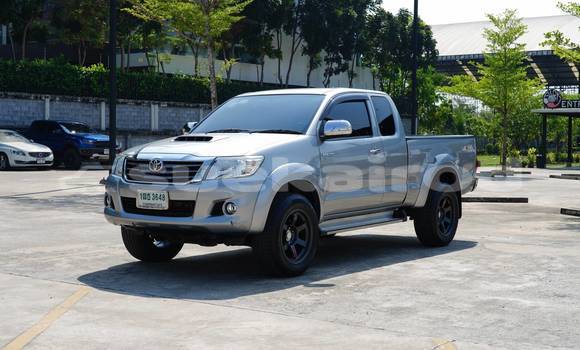 ซื้อ รถมือสอง Toyota Hiluxe VIGO อื่น ๆ รถยนต์ ใน %{เมือง} ใน กรุงเทพมหานคร
