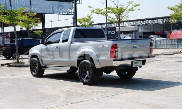 Buy Used Toyota Hiluxe VIGO Other Car in Bangkok in Bangkok Buy Used Toyota Hiluxe VIGO Other Car in Bangkok in Bangkok