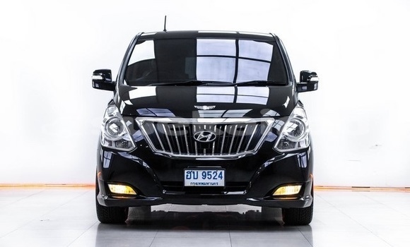 Buy Used Hyundai H1 Black Car in Bangkok in Bangkok Buy Used Hyundai H1 Black Car in Bangkok in Bangkok