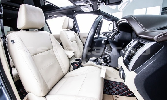 ซื้อ รถมือสอง Ford Everest อื่น ๆ รถยนต์ ใน %{เมือง} ใน กรุงเทพมหานคร ซื้อ รถมือสอง Ford Everest อื่น ๆ รถยนต์ ใน %{เมือง} ใน กรุงเทพมหานคร