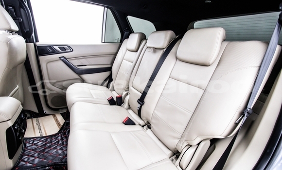 ซื้อ รถมือสอง Ford Everest อื่น ๆ รถยนต์ ใน %{เมือง} ใน กรุงเทพมหานคร ซื้อ รถมือสอง Ford Everest อื่น ๆ รถยนต์ ใน %{เมือง} ใน กรุงเทพมหานคร