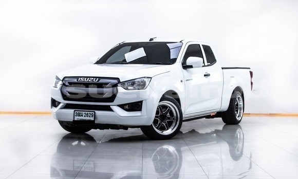Buy Used Isuzu D–MAX White Car in Bangkok in Bangkok